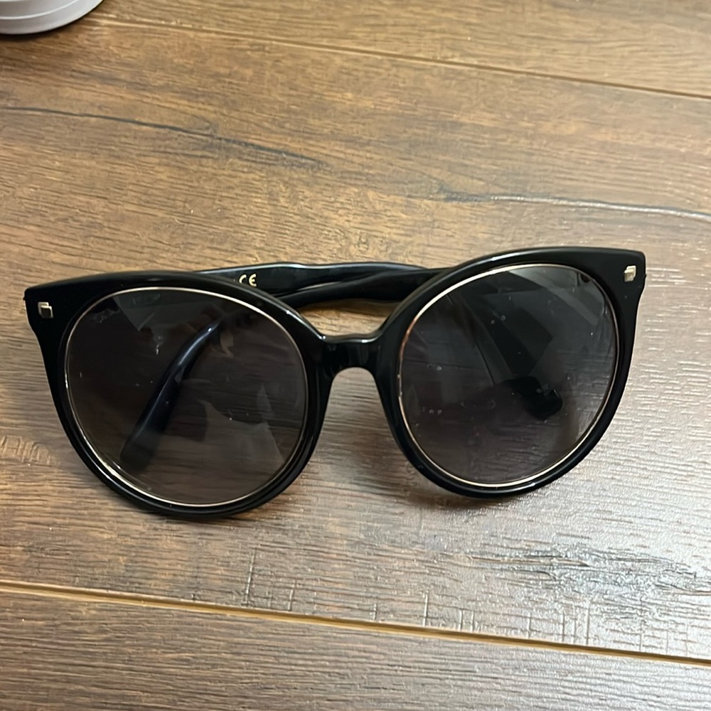 Dsquared2 round sunglasses